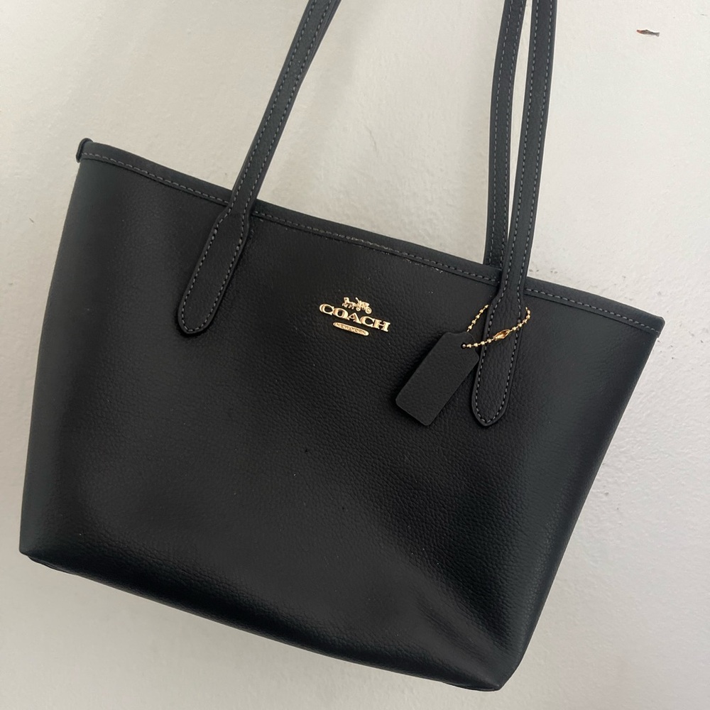 Coach small city tote (black)